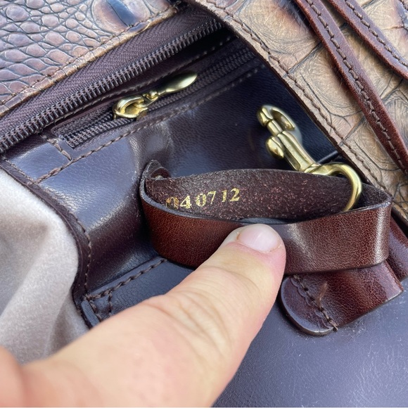 Brahmin Isabelle Pecan Brown Embossed Leather Shoulder Crossbody Purse hand Bag - Picture 14 of 15